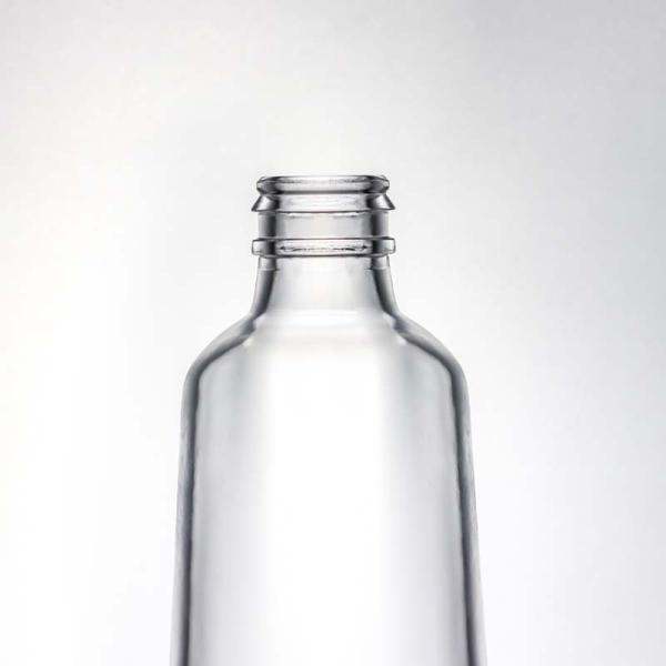 Customized Super Flint Round Clear Glass Bottle for Gin Rum Vodka Whisky 580ml 1000ml