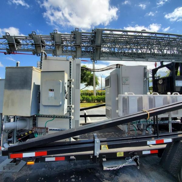 Telescopic Tubular Galvanized Steel Self Supporting 15 20 25M 5G 4G Wifi Outdoor Communication Tower