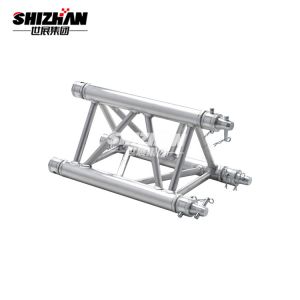 Треугольные ферменные системы подвесного освещения для театров