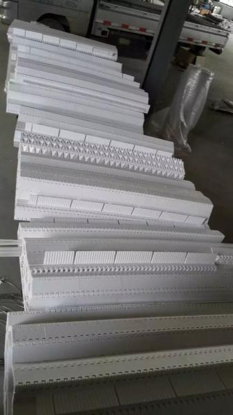                  High Temperature Resistant Forging Part Transportation Equipment Manufacturer Chain Plate Conveyor             