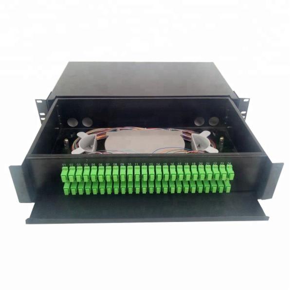 Sliding Type Waterproof LSZH Fiber Optic Patch Panel / ODF