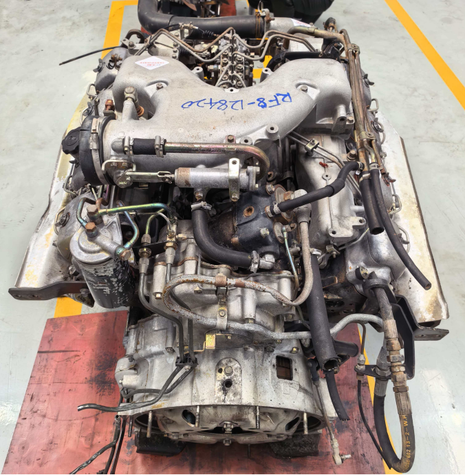 16.991L Displacement V8 Diesel Engine Assembly with Naturally Aspirated & Twin Turbo Options for Nissan UD Heavy Trucks
