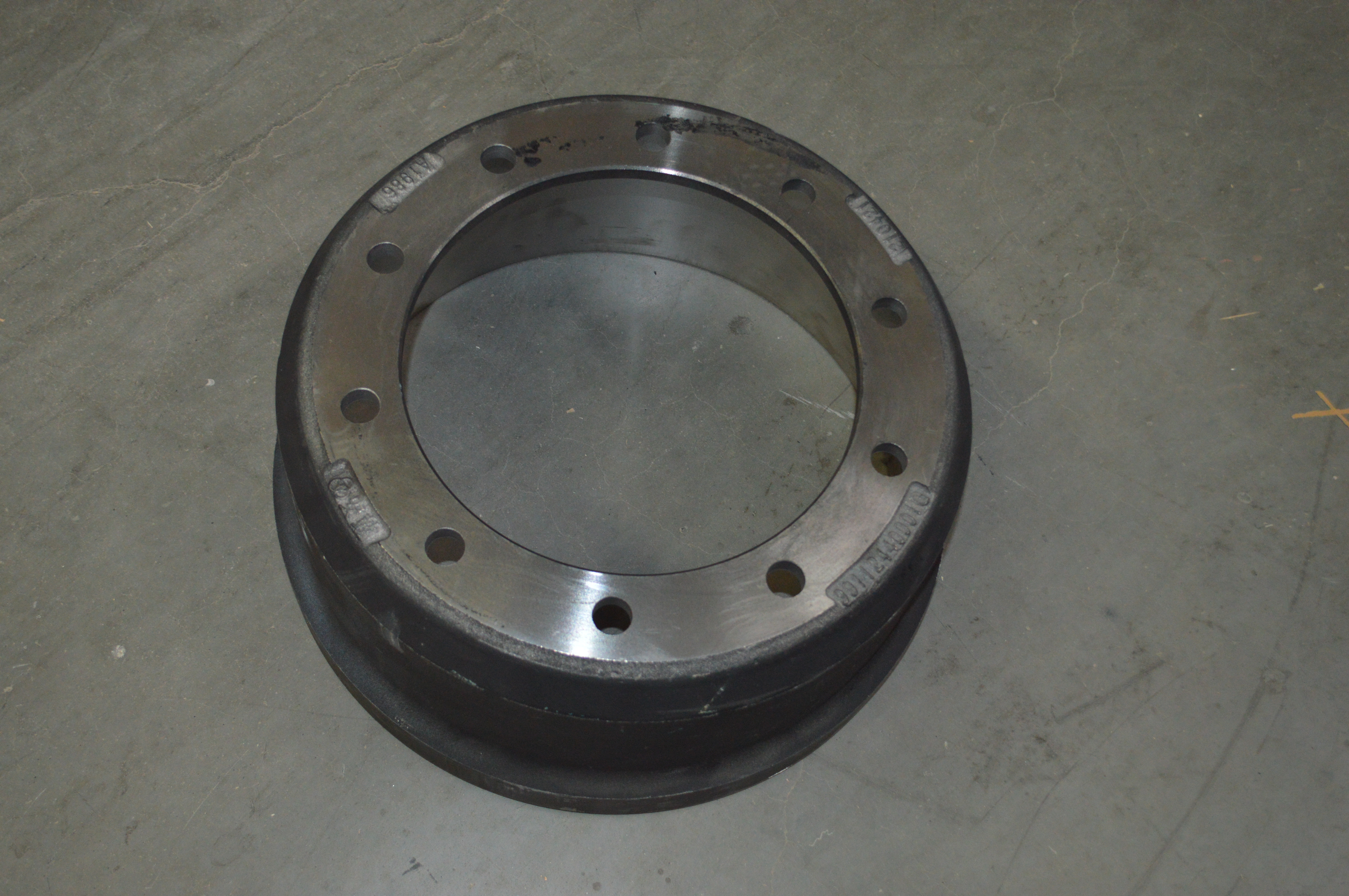 Truck Brake Parts 991.12.44.0001C/99112440001C Front Brake Drum