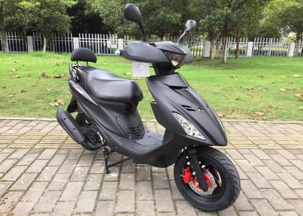CM150T-12 Gas Motor Scooter , Gas Mopeds For Adults 85 Kmph Max Speed