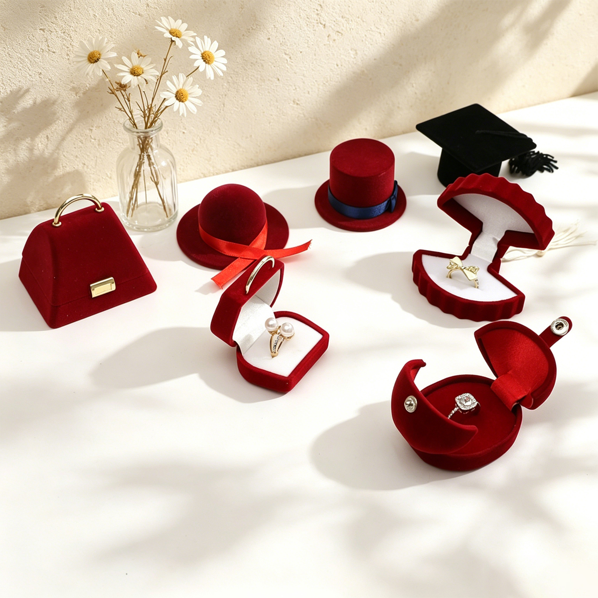 Custom Design Velvet Gift Box Novelty Shaped Velvet Jewelry Gift Boxes