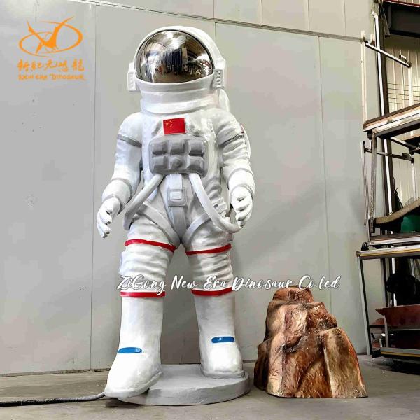 Personnage animatronique d'astronaute pour le musée des sciences et de la technologie