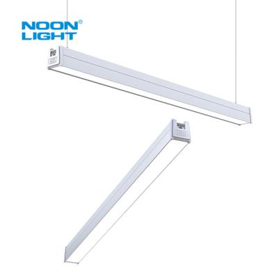 120-277VAC / 120-347VAC / 220-240VAC Voltage d'entrée Système d'éclairage LED modulaire pour éclairage d'entrepôt