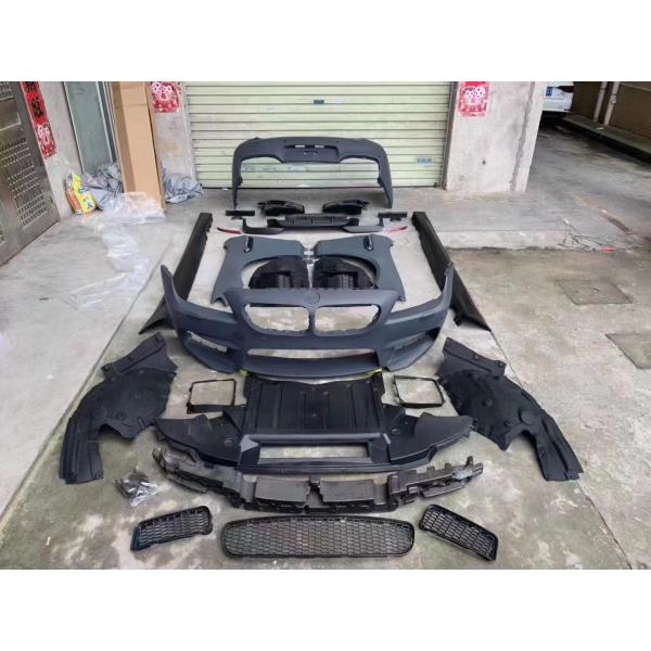 Nuevo producto para BMW Serie 6 640I 650i F12 F13 F06 Kit de carrocería 640I 650I F12 F13 F06 Actualizado con parachoques delanteros y traseros de estilo M6