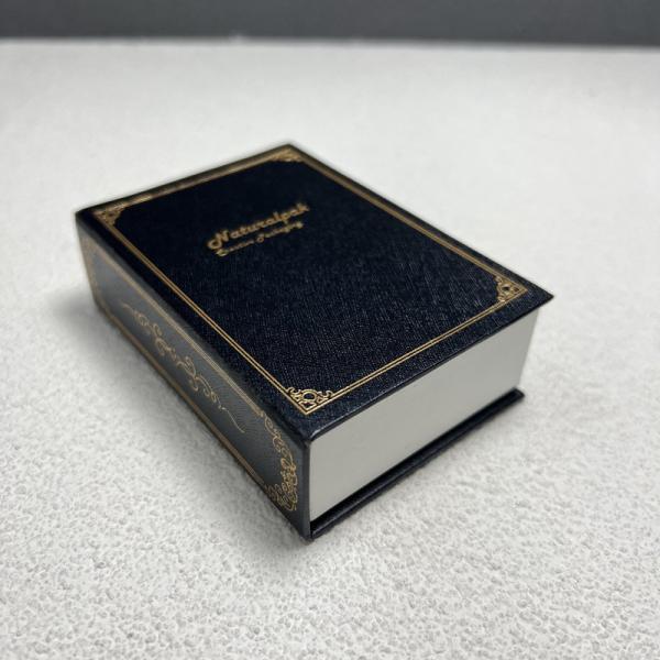 Square Corner Luxury Earring Gift Box Literature Style Foldable Magnetic Gift Box