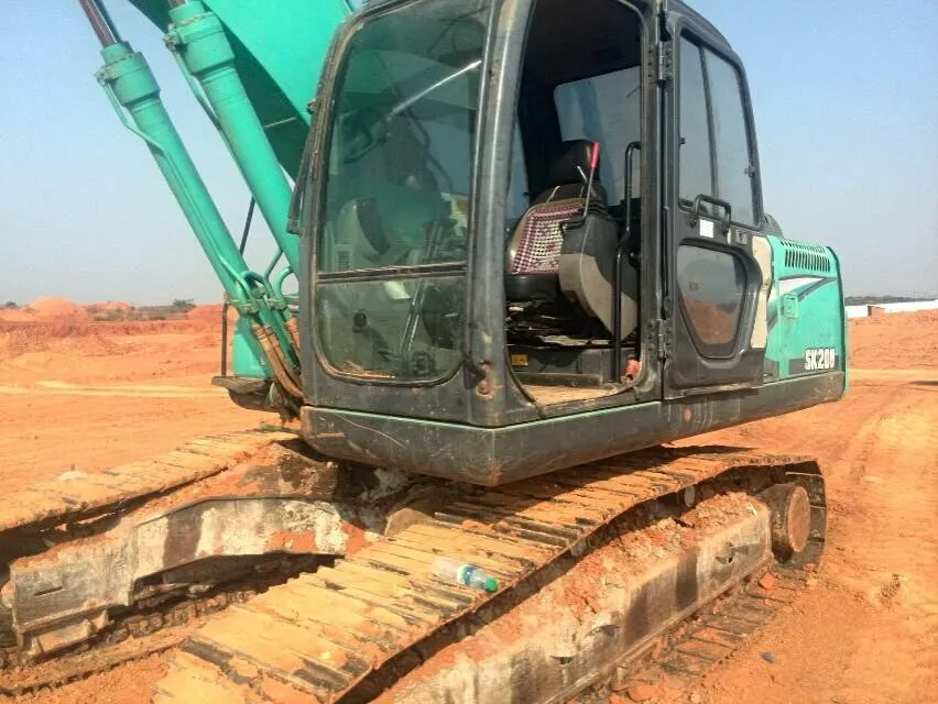 Excavateur original Kobelco Sk200-8 au Japon, Excavateur Kobelco d'occasion à vendre