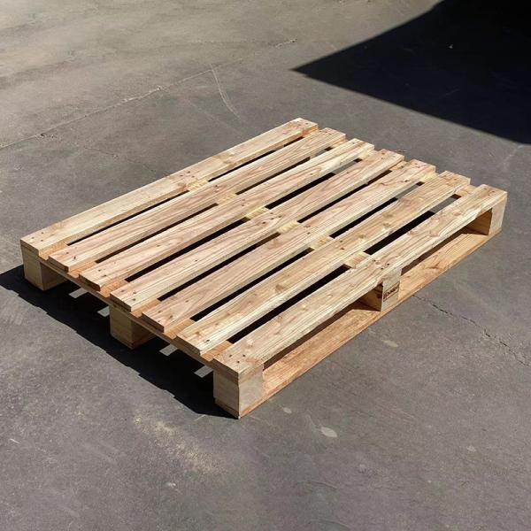 Wooden Pallets Supplied For Shipping Storage Warehouse Use