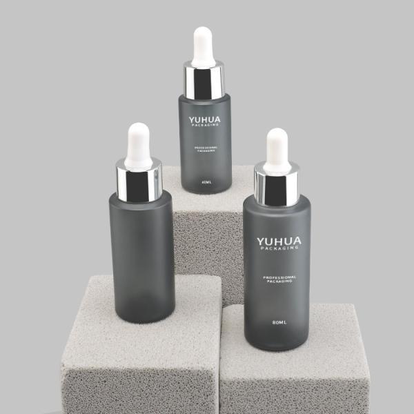 Les conteneurs cosmétiques d'emballage de 40ml 50ml 80ml de bouteille en plastique écologique de lotion plaquent