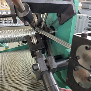 High-Precision Spiral Corrugated Flexible Metal Hose Pipe Forming Machine for Industrial Gas and Fluid Applications