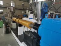 Le produit est fabriqué à partir d'un mélangeur de plastique ABS, un pulvérisateur pour le PVC, le HDPE, le PP, le PMMA et le ABS.