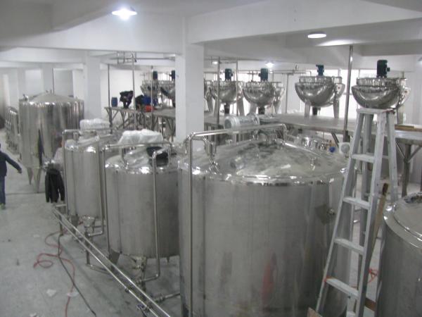 Linha de produção personalizada de bebidas de mirtilo, purê de frutas e geleia de frutas de 3000L/H