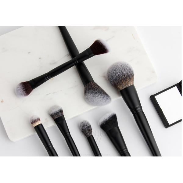 Макияж Vonira профессиональный двойной законченный краснеет контур чистит двойной, который встали на сторону Highlighter щеткой Bronzer чистит щеткой с черными ручками