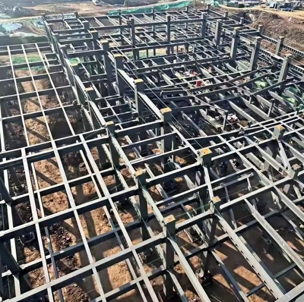 Prefabricated Steel Structure Building For Commercial High Rise Portal Frame
