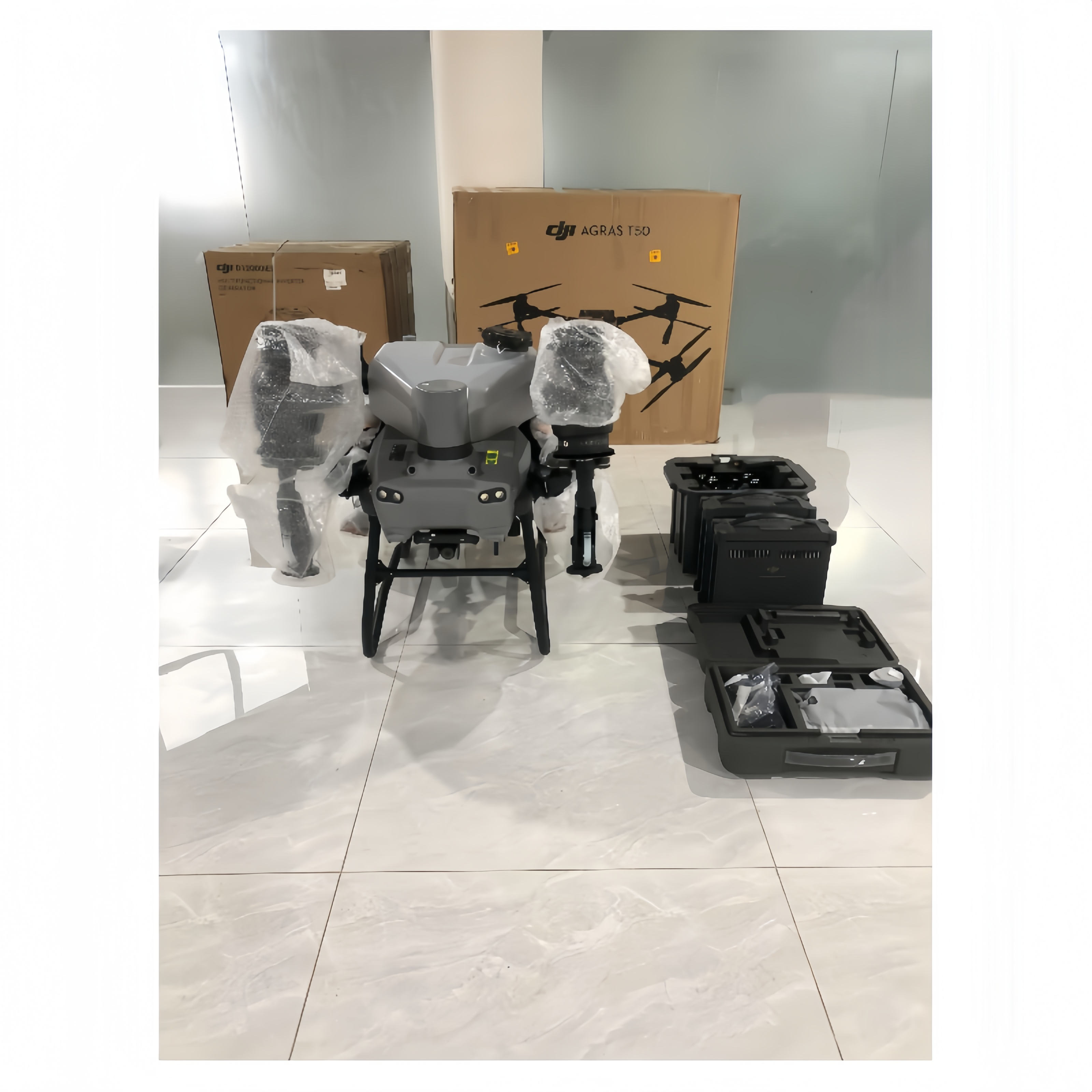 Factory Price Dji T50 Agricultural Drone For Sale Dji T40 Agras Tank Capacity 40 L