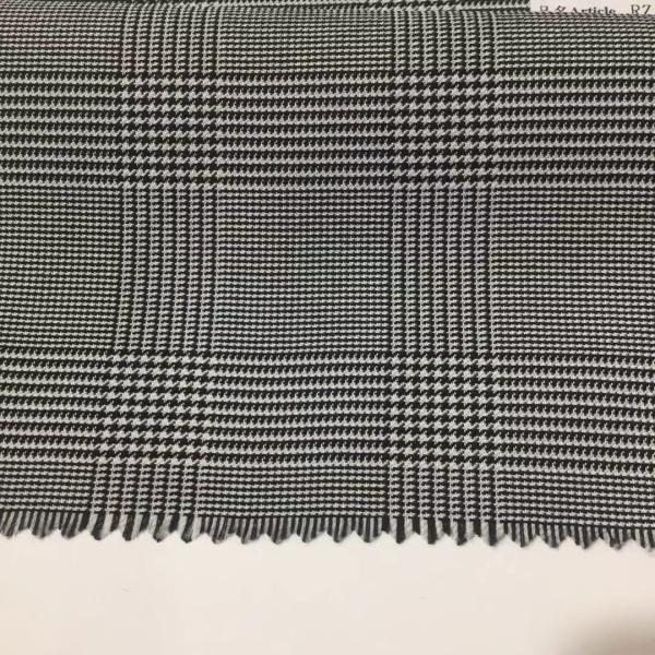 Полиэстер спандекс растяжная нить окрашенная ткань джинсы для женщин платья в 57/58 