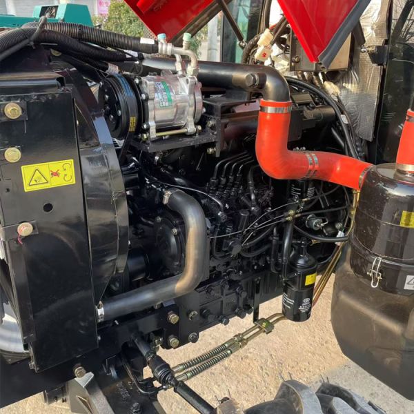 60HP / 70HP / 80HP / 90 HP / 120 HP Wheeled Tractor with cab