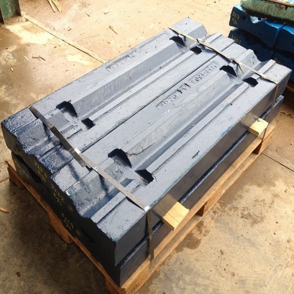 Finlay I130 blow bars impact crusher spare parts hammers blow bar high chrome casting blow bar