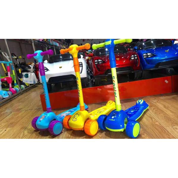 скутер 18kg пинком младенца PU зада музыки света 3D внезапный для того чтобы управлять малышом