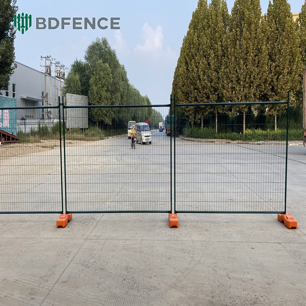 Weather‑All‑Season Temp Construction Fence For Year‑Round Building Jobs