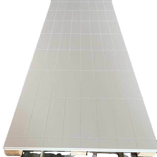 CE Certified 4mm 5mm 6mm Hybrid Click PVC Vinyl Plank Flooring with Click Installation