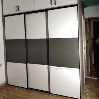 Elegante Branco Cinzento Madeira Sólida Porta Deslizante Armário 250cm