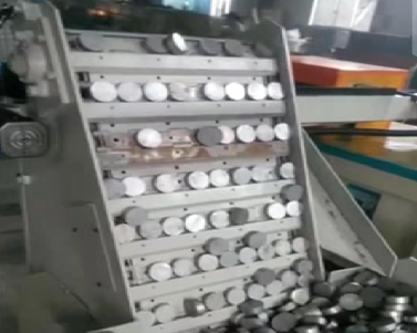 601760596c311.png AC ковочной машины 160KW 340-430V индукции водяного охлаждения горячий