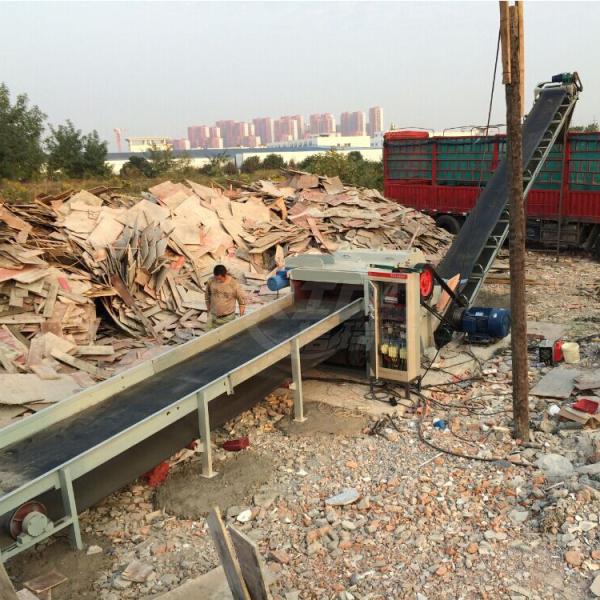 Industrial Wood Chipper Machine with 220V/380V Voltage 55-110kw Power and 1-3t/h Capacity for Tree Shredding