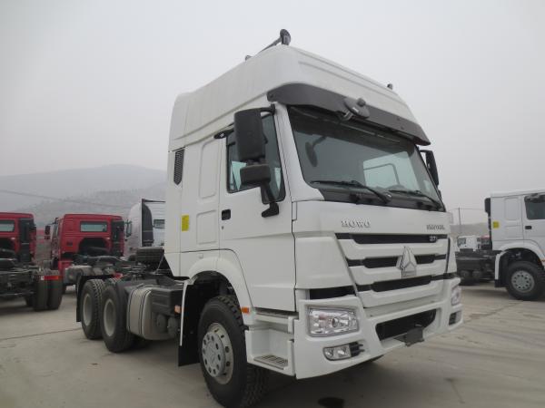 Tractor Truck Cab Semi Trailer Truck , Prime Mover Truck With One Berth