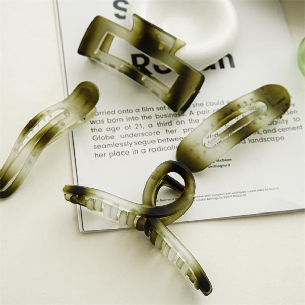Frosted green hairpin banana clip high priced Shark home Korean elegant temperament claw headpiece accessories