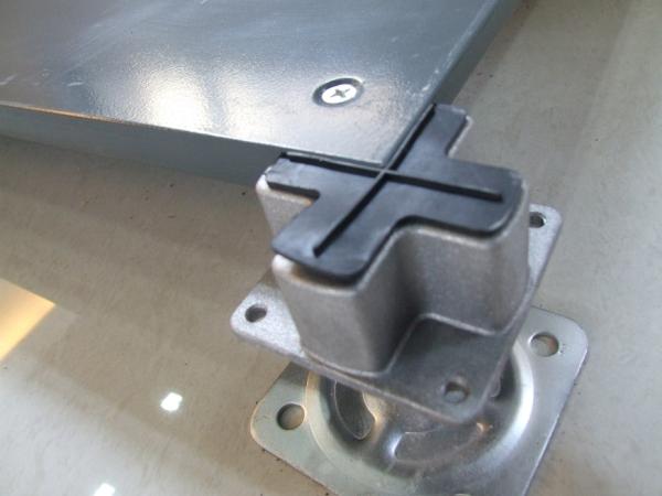 Strong intension and shockproof ability High size precision OA Raised Floor