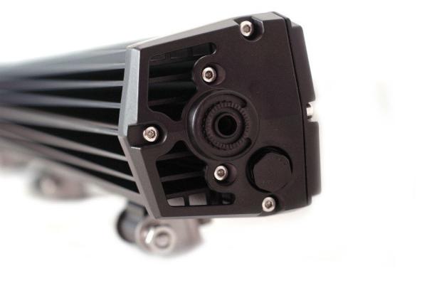 Brand new 180W 32-inch rectangular LED light bar with Gore-tex breather