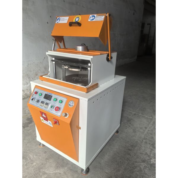 YD Easy-to-Operate PLC-Controlled Automatic Vacuum Centrifugal Casting Machine Zamak Lead Cast Large Capacity High Multi-Voltage