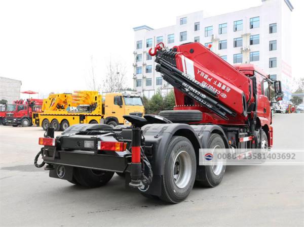 Tracteur routier Shacman neuf avec grue à bras pliable de 25 tonnes