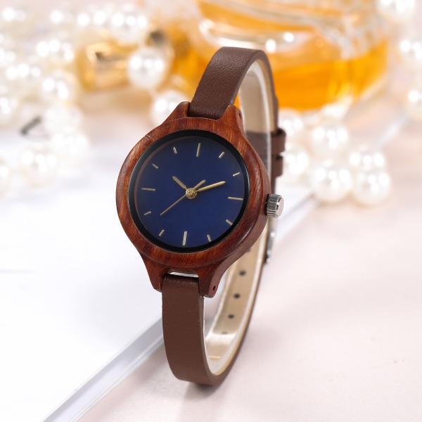 Small Lady Modern Wood Watches With Blue Dials Red Sandalwood Cases