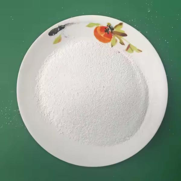 Augmenter la croissance des cultures avec des engrais monoammonium-phosphate et des applications de traitement de l'eau