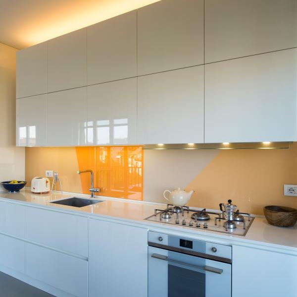 Modern Italian Assembled Kitchen Cabinets White Acrylic High Glossy