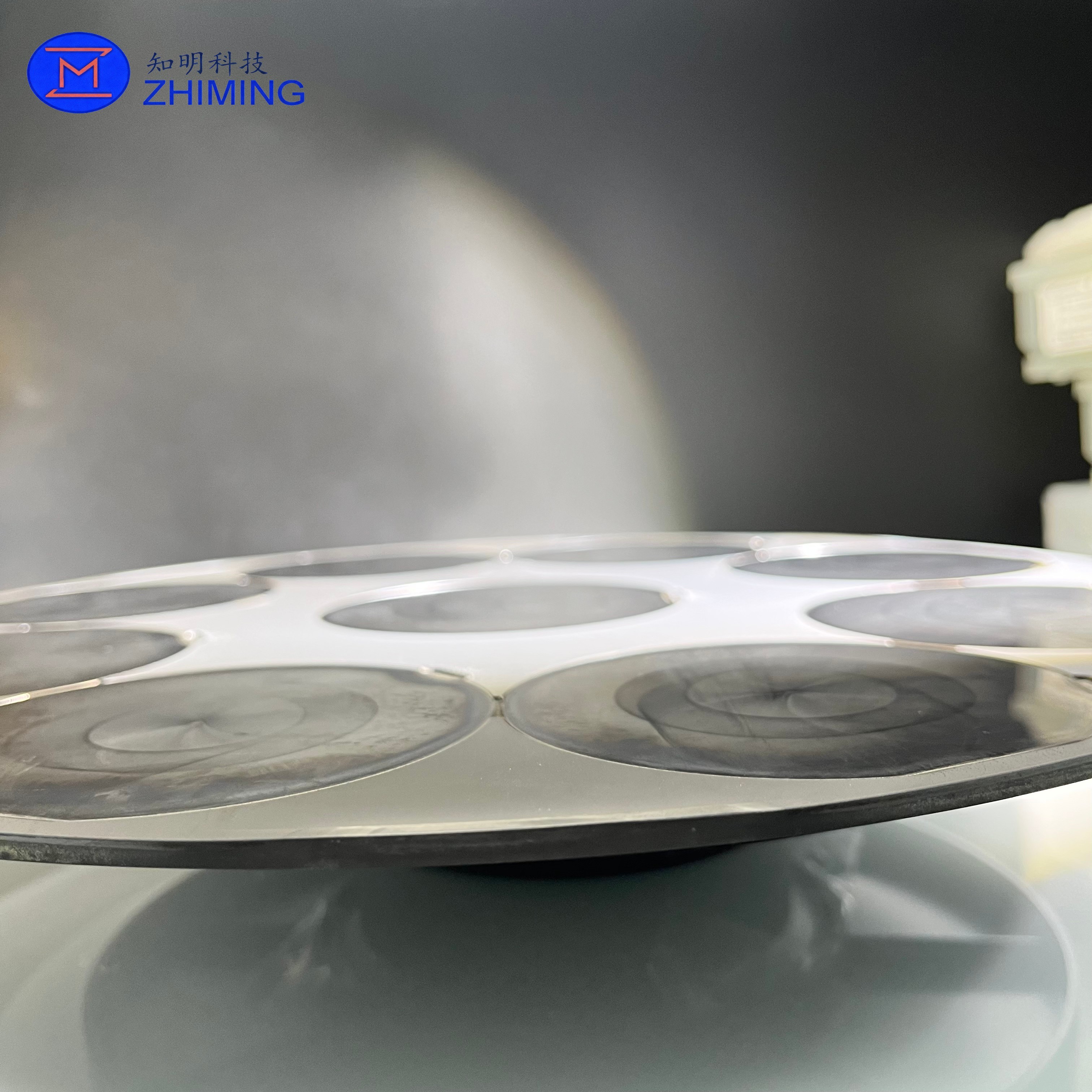 Customized SiC Tray:CVD SiC SSiC Flat grooved High thermal conductivity Low coefficient of thermal expansion