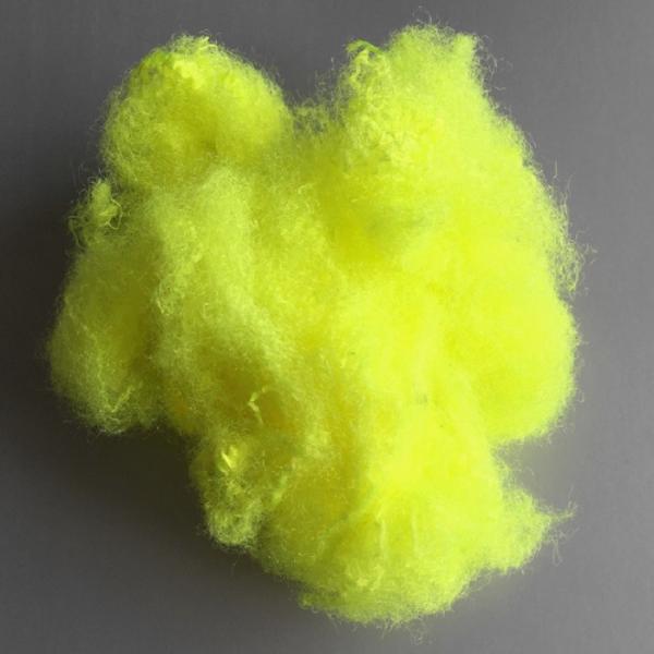 9Dx64mm Triangle Polyester Staple Fiber Shiny Green Color For Tennis Ball Cloth