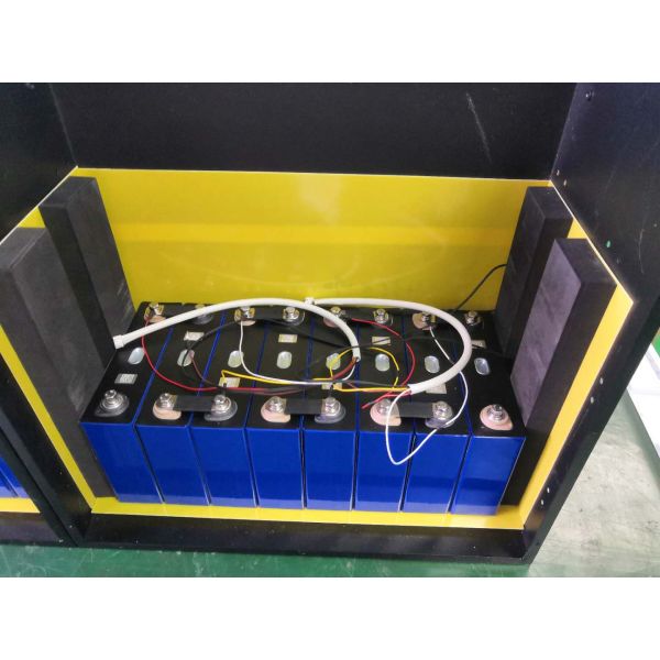 3.2v310ah Prismatic Lithium LiFePO4 Battery for Consumer Electronics