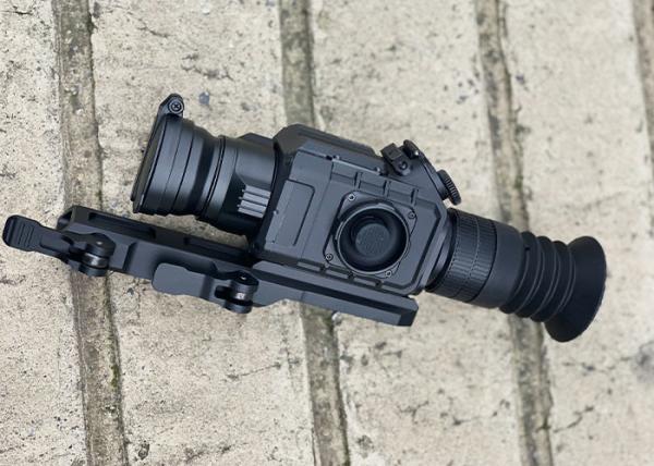 High Recoil Resistant Thermal Imaging Sight With 35 50mm Lens