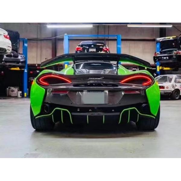 Pour McLaren 540c 570s 570gt Kit de carrosserie en fibre de carbone 540c 570s 570gt Modifié NOVI Style Spoiler Diffuseur de lèvres avant