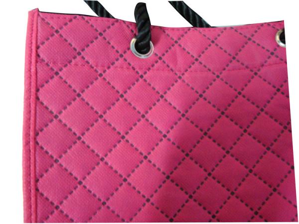 Recyclable Colorful 75g Square Veins Quilted Non Woven Carry Bag With Twist Rope