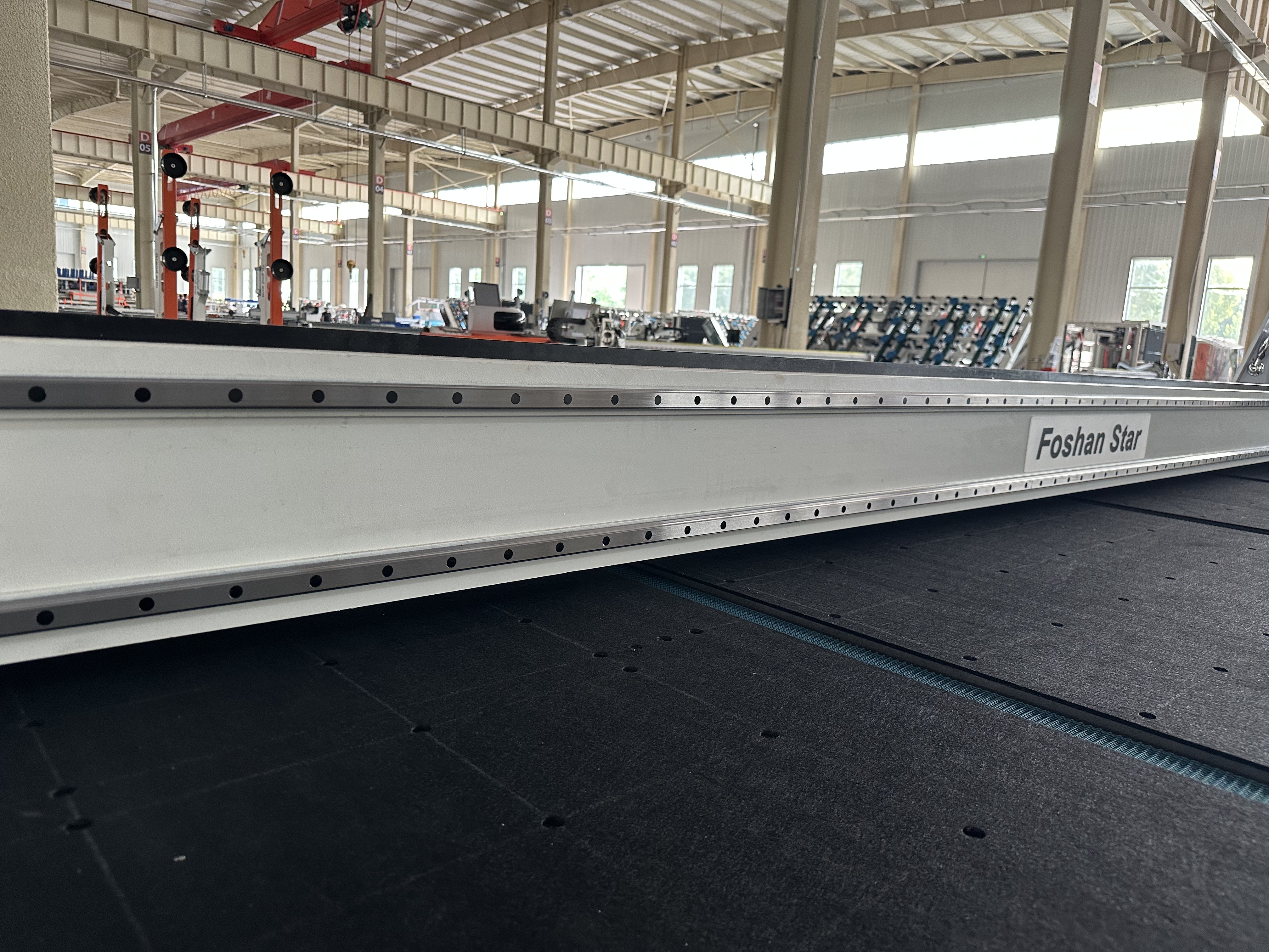 0-30m/min Industrial Glass Cutting Machine 6100*3300mm Automatic Labeling