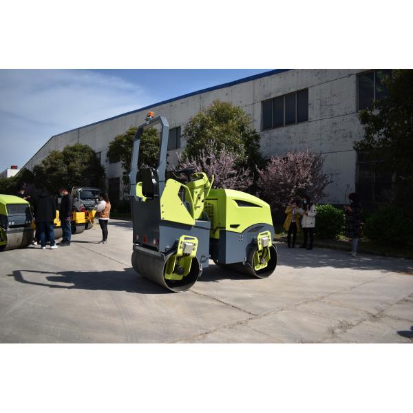 2T Hydraulic Diesel Tandem Road Roller Machine Trench Backfill