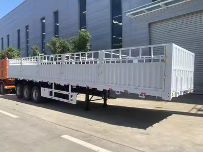 100 Tons Cattle Trailer Livestock Trailer 3 Axles Cargo Animal Sugar Cane Transport Stake Fence Semi Trailer Truck
