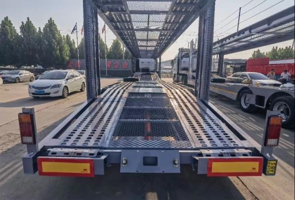 CIMC New Design Car Carrier Trailer Efficient Truck Trailers for Transporting Cars For Middle East, America and Africa